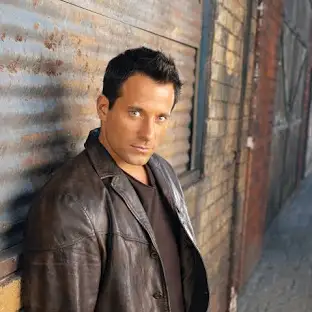 merlinpapin3's tweet image. .@FredOL69007 On souhaite un Bon Anniversaire à #JohnnyMessner qui a 55 ans on peut le voir dans

A Day to Die
Corective Measure
Cosmic Sim
Detective Knight