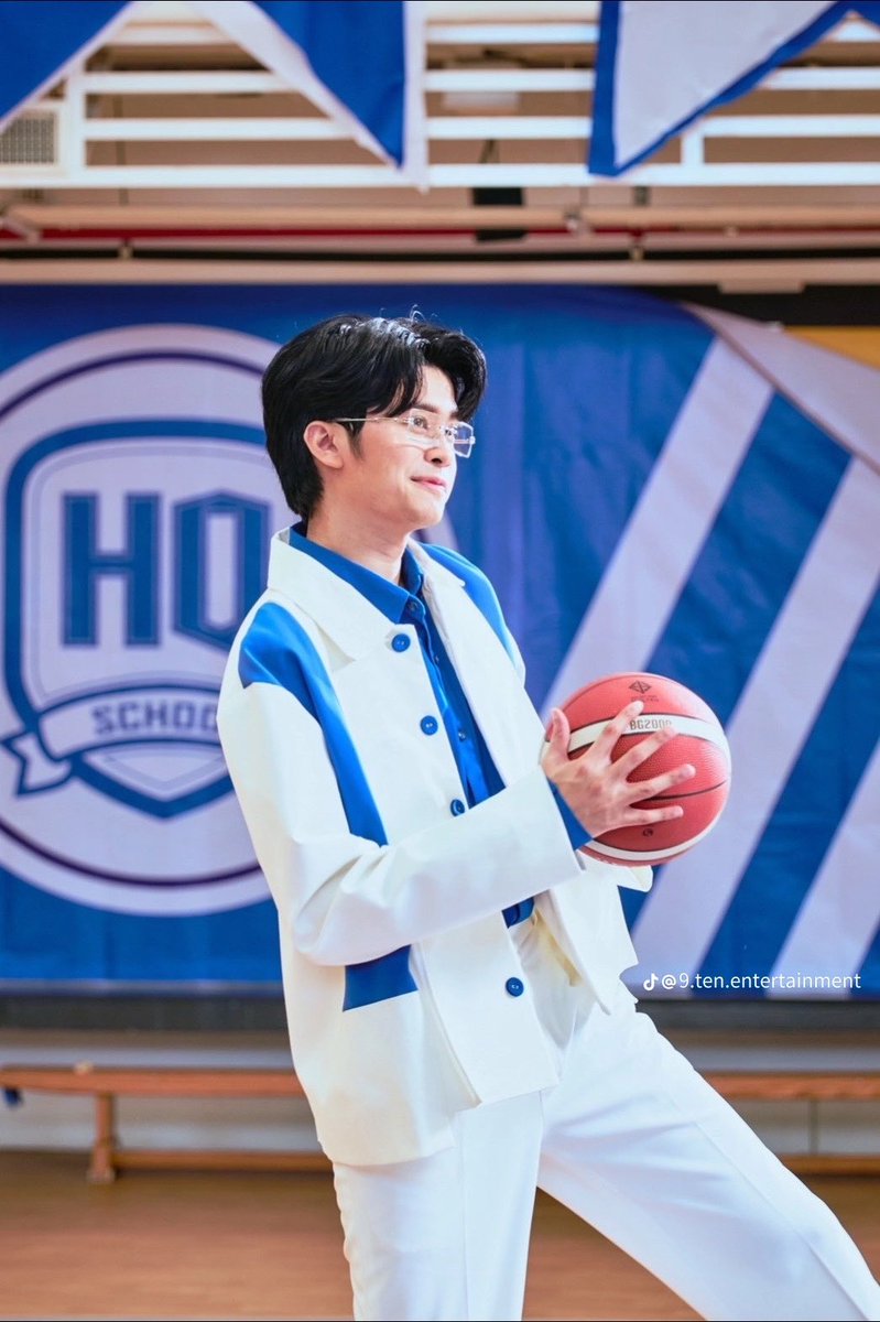 TanontTrending's tweet photo. เบื้องหลังกองถ่ายเพลง “Not Just A Kid - NONT TANONT”
#NotJustAKid #HiQ
꒰ @tanont916 #nonttanont | #nontfam ꒱
🔗 : https://t.co/BjDNrzREZq
(1/2) https://t.co/0Ay4UpyZL8