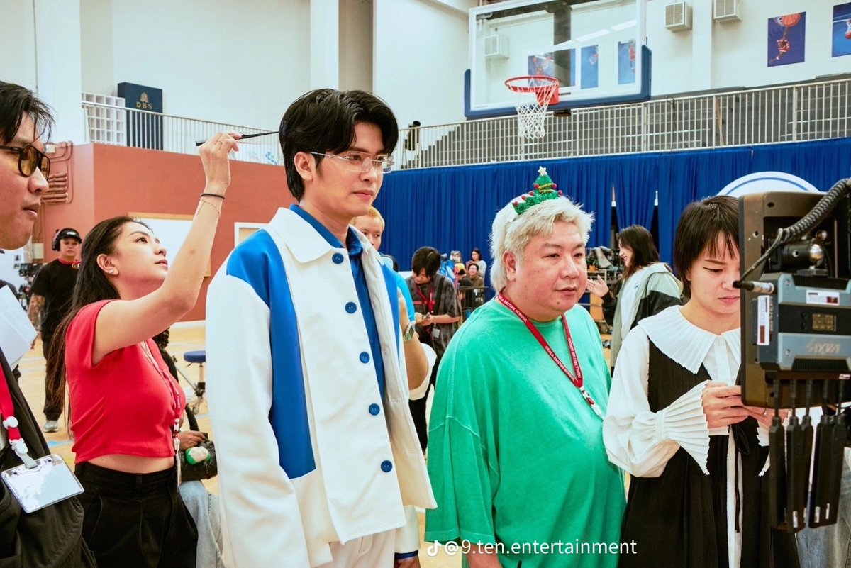 TanontTrending's tweet photo. เบื้องหลังกองถ่ายเพลง “Not Just A Kid - NONT TANONT”
#NotJustAKid #HiQ
꒰ @tanont916 #nonttanont | #nontfam ꒱
🔗 : https://t.co/qA4p5xy9QQ
(2/2) https://t.co/OZLOhmhryt