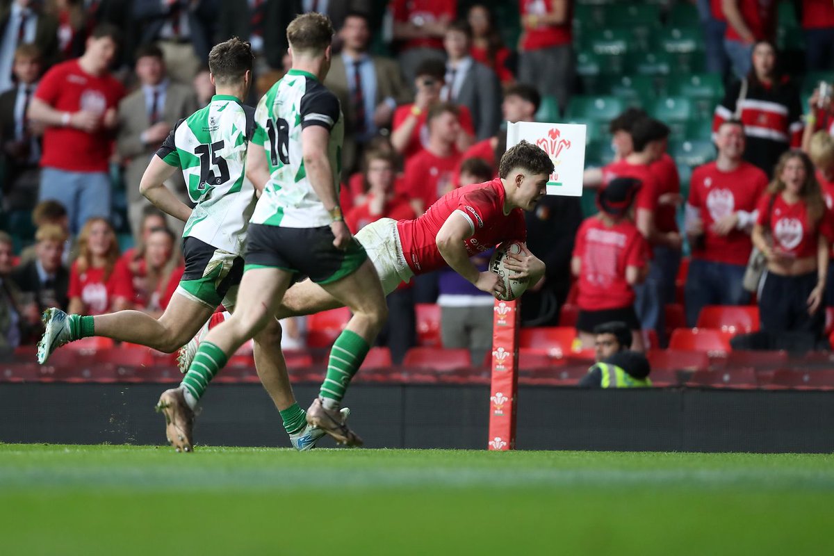 Cardiff University Rugby (@cardiffunirugby) on Twitter photo Some of the try scoring moments at the 2025 Welsh Varsity at the Principality Stadium 🙌
📷 <a href="/RileySports/">Riley Sports</a>. Some of the try scoring moments at the 2025 Welsh Varsity at the Principality Stadium 🙌
📷 <a href="/RileySports/">Riley Sports</a>.