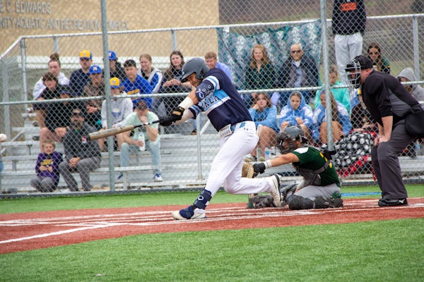 GarrettLakers's tweet photo. GC's baseball team achieved a sweep against the visiting Community College of Allegheny County-South, winning 13-3 and 6-3 on Monday afternoon. This victory allowed them to tie for first place in the NJCAA Division II Region 20’s West Division.

Read more: https://t.co/ybAXqhKdZi https://t.co/upRL9H2NWq