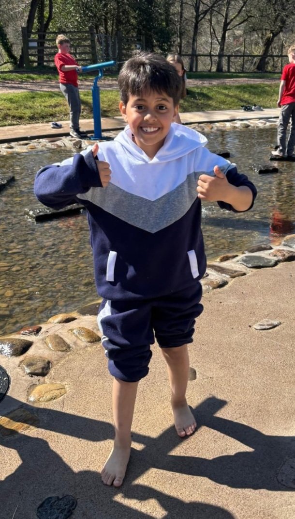 stpatrickspri's tweet image. Where oh where are we going today? 
Oh yeah...family day trip number 2...Clyde Valley and we are having a ball
@StPatsGlasPC
@FLTGlasgow
@FatemehDoost #PopeFrancisthevalueoffamilylife 
#familyconnections #ittakesavillage