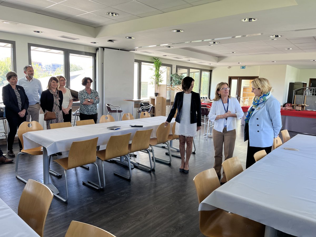 Région académique AURA tweet media