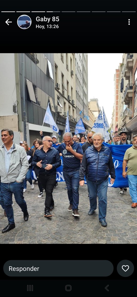 BuffonePablo's tweet photo. Junto a nuestro Cro. Armando Cavalieri y el Cro. @CarlosPerezSEC  nos movilizamos al Congreso en defensa de nuestros jubilados/as @VaneRamos1402 @DanielOveja @Montesinocarlo1 @emanuelpeddrozo @Arturogordill0 @Javi_Gauto_ @Enrique53482105 @TOMASFESEC @Sebasju158 @SArretino47316 https://t.co/1nVNYszTRt