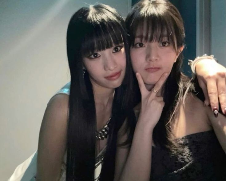 eunlsoo's tweet photo. Temenan? Yay or nay?? https://t.co/dZLg5L7j5s