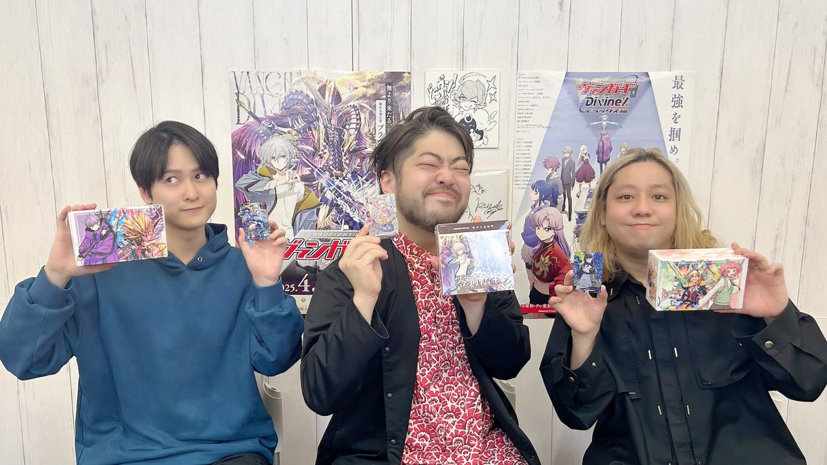 cfvanguard_PR's tweet photo. 🦉#どこヴァン！ねお🐈
第182回ご視聴ありがとうございました！
いよいよ明日発売✨みなさんゲットしてください！

次回は #VGDD🎮どこリス🐿対戦会開催🎉
新カード情報は『フェスティバルブースター2025』から「騎士王 アルフレッド」が登場！
さらに、ストイケイアのエースユニット＆汎用RRRも紹介です🐾

🔽アーカイブはコチラ！
https://t.co/oYsnLvbrpq

#ヴァンガード