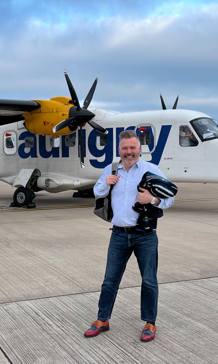 3 miles long and a mile wide Alderney has around 2000 residents and is a very beautiful island in the English Channel. I’m so lucky to have been invited here today to work with their school, St Anne’s which is the only school on the island. #alderney #channelislands