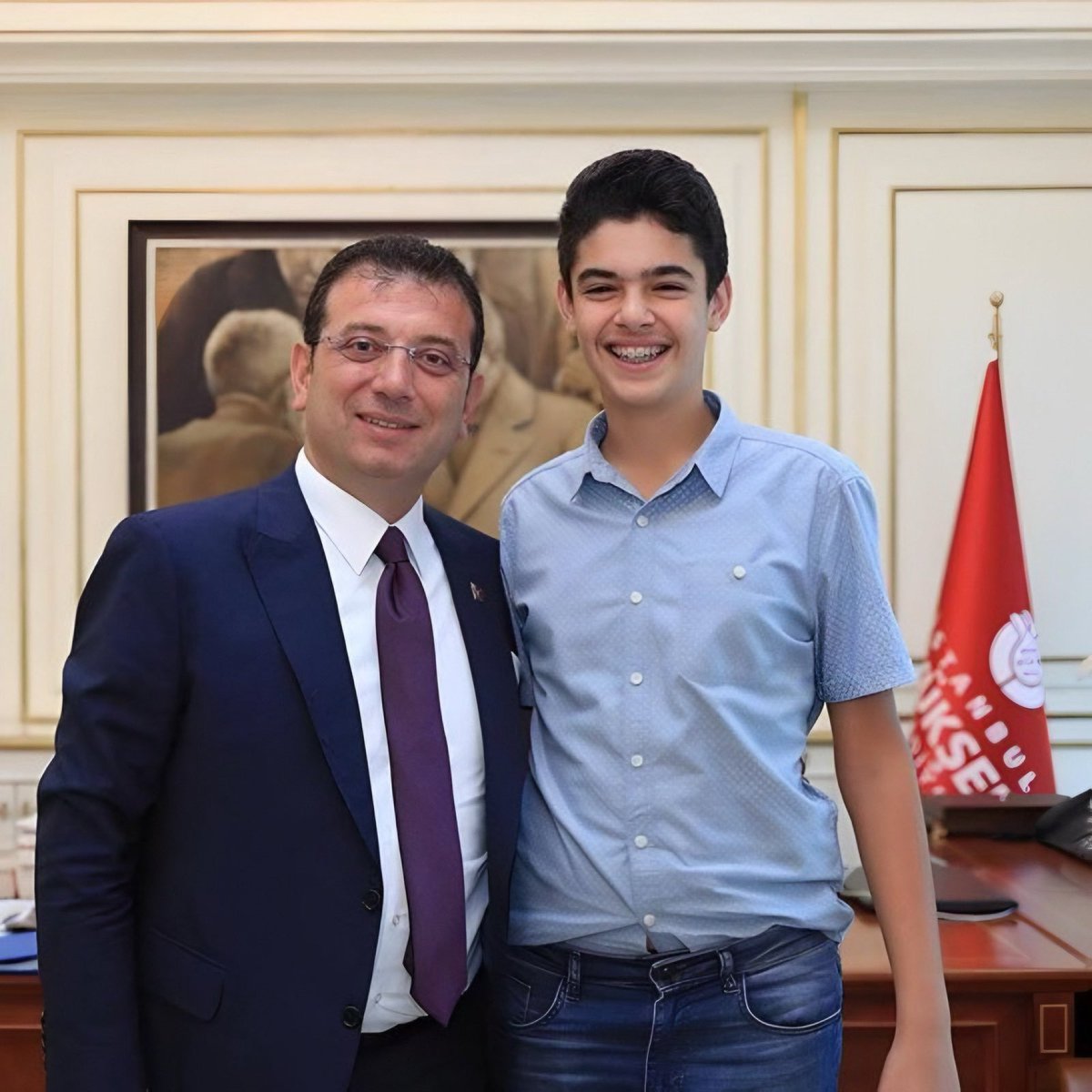 bosunatiklama's tweet photo. SON DAKİKA | 'Her şey çok güzel olacak' sloganının mimari Berkay Gezgin'in de aralarında olduğu 102 kişi tahliye edildi. https://t.co/Y8PSbfXXy3