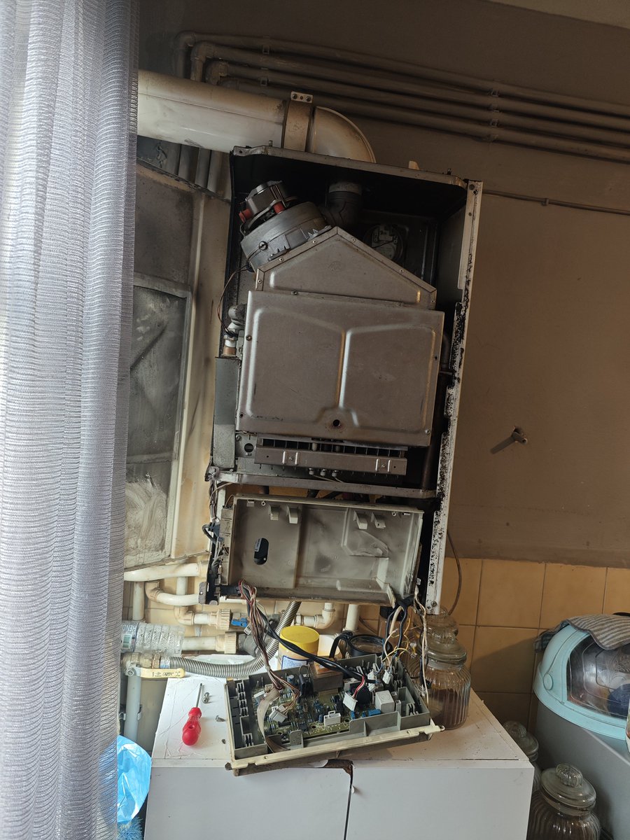 Buse ve İhsan ciftti'nin Kombi Tamiri Yapıldı Beni tercih ettikleri için tşk ederim.