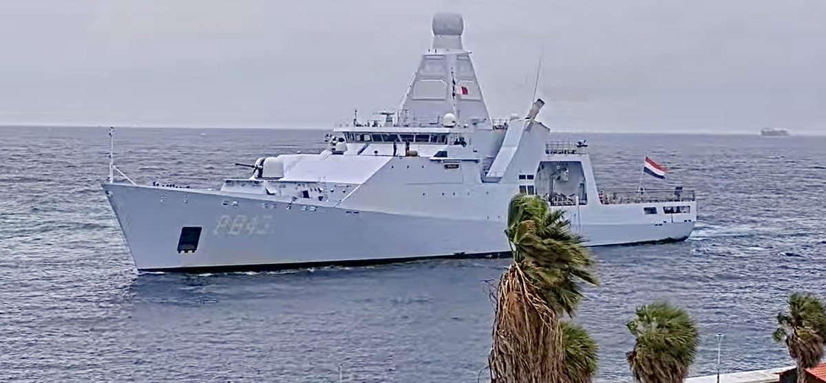 WarshipCam's tweet photo. Royal Netherlands Navy Holland-class ocean-going patrol vessel HNLMS Groningen (P843) coming into Willemstad, Curaçao - March 31, 2025 #p843 #hnlmsgroningen
SRC: webcam https://t.co/TZlWTrFtqb