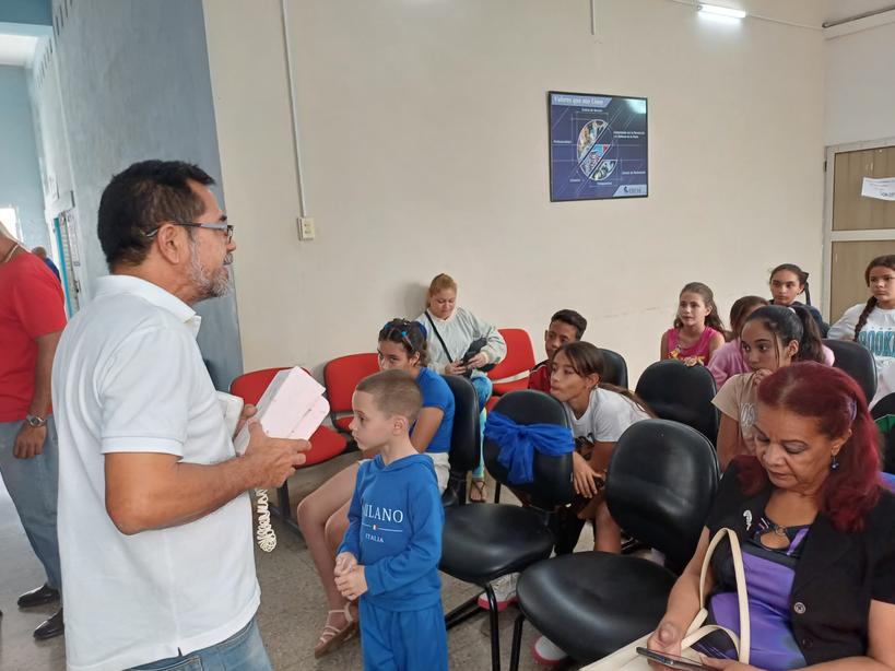 . 🌟 Hoy en el Centro de Telecomunicaciones de Guira de Melena, nuestros pequeños aprendieron sobre TIC de una manera divertida. ¡Gracias a Toshi y Leidy por su increíble apoyo! #TIC #GuiraDeMelena