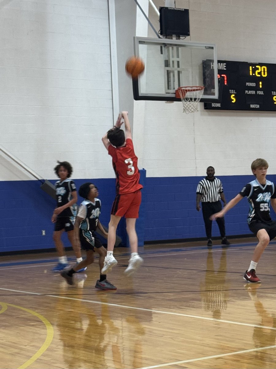 JJVTC's tweet photo. Another big weekend ahead! This kid and his team keep getting better. So fun watching them compete. https://t.co/l1eIqT7JJj