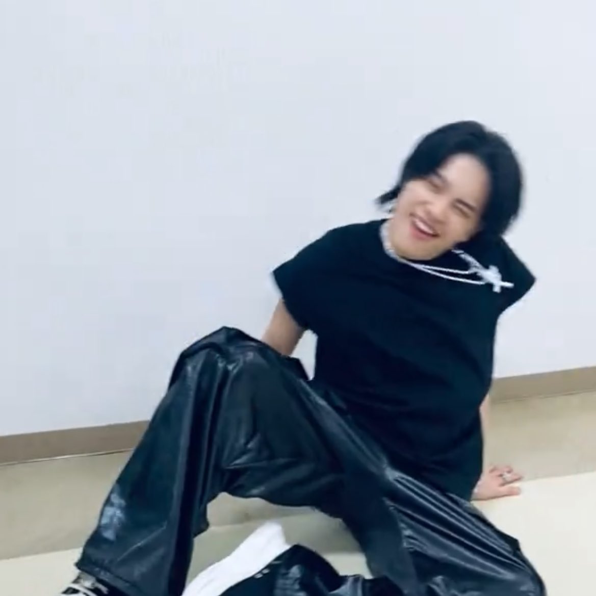 knss_nacci's tweet photo. ""末っ子ガキ感""
久しぶりに感じた🧒📛
可愛すぎฅ(^ω^ฅ) 💕
#ISSEI #TOBE_ISSEI https://t.co/mCArDf7Vv0