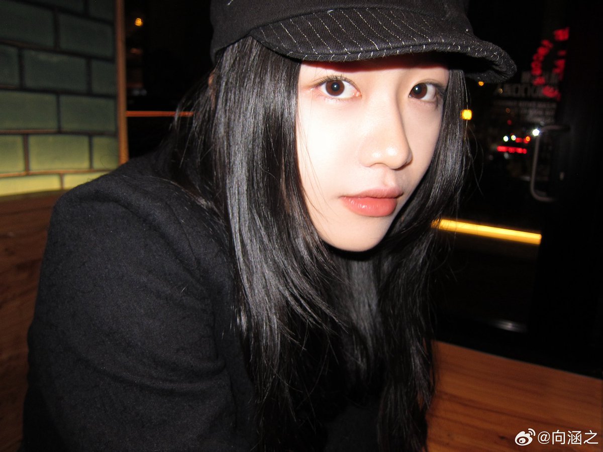 iamlaaboo's tweet photo. 목청가...아니 염여ㅁ 아니 함지언니
프리스타일 Y 같으세요 어 싸이월드 소녀 같으세요 https://t.co/GIuAtl2NzL