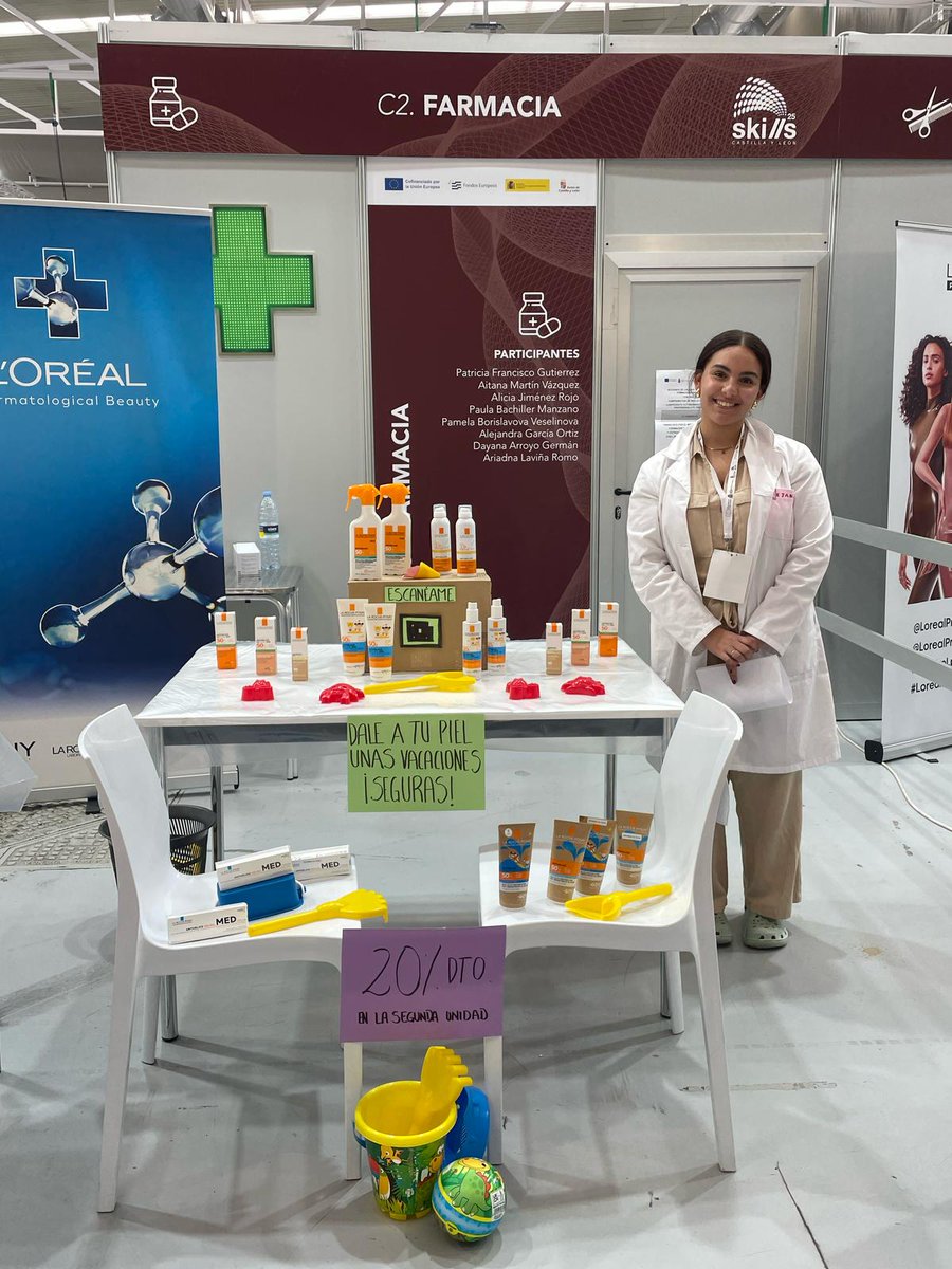 iesEFlorez's tweet photo. 🏥💊🧼🧴
Última jornada de participación para Carolina y Alejandra en las especialidades de Atención Sociosanitaria y Farmacia en @cylskills 2025 #cylskills #cylskills2025
¡Buen trabajo! ¡Ánimo y a descansar! https://t.co/IQ6Mm3QPLj