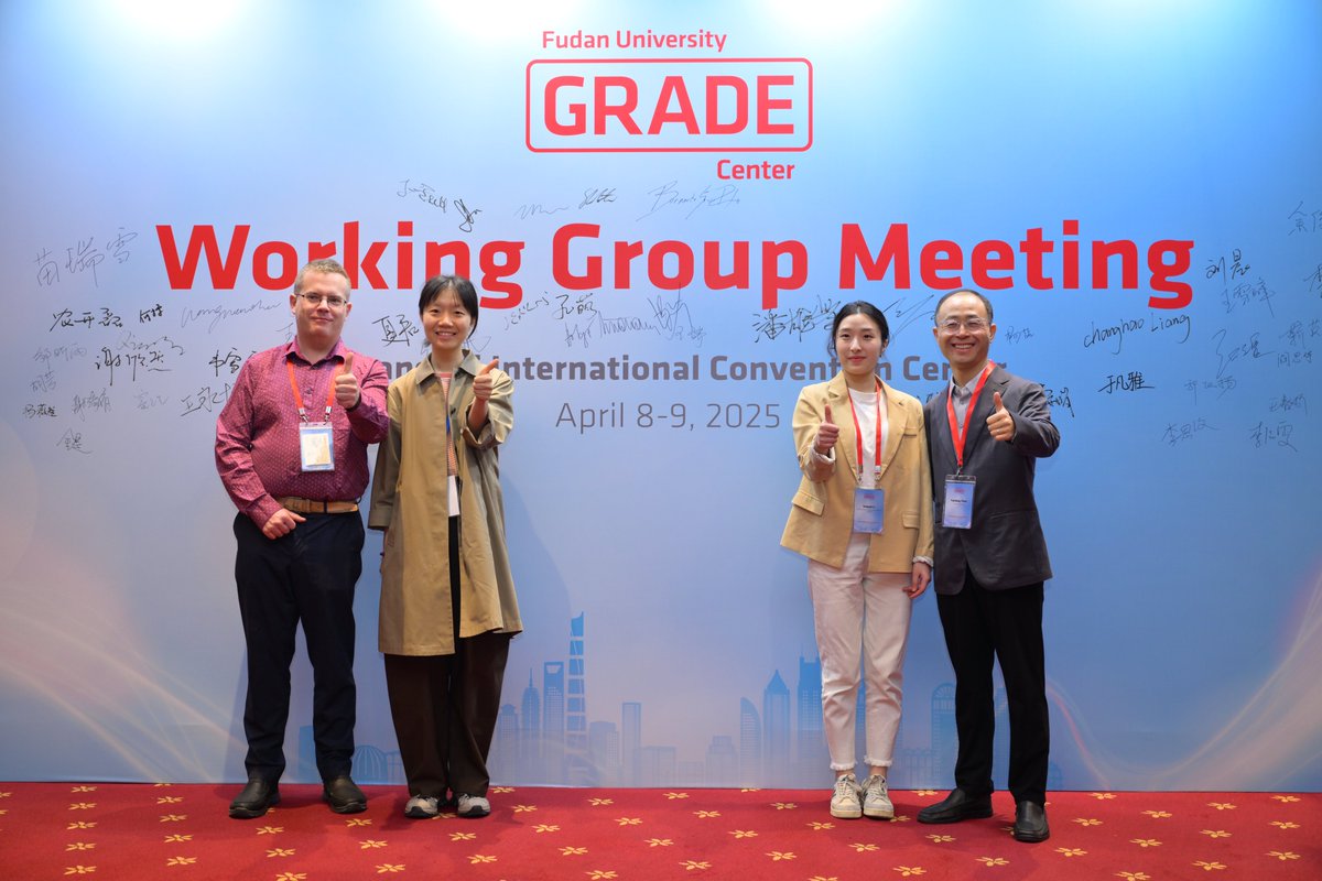 ChevidenceLab's tweet photo. From April 8 to 9, 2025, Professor Yaolong Chen, Professor Janne Estill, Dr. Qianling Shi, and Dr. Yueyan Li from the Chevidence research group attended the @GRADE_WG #GRADEWorkingGroup meeting in Shanghai. https://t.co/BWXEhETz0y