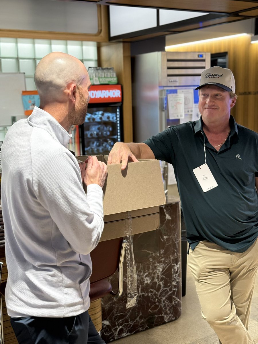 Robbie Gould (@robbiegould09) on Twitter photo Stopped by <a href="/barstoolsports/">Barstool Sports</a> HQ to deliver <a href="/ViatorFball/">Saint Viator Football</a> swag box to <a href="/BarstoolGruden/">Jon Gruden</a> <a href="/SaintViatorHS/">Saint Viator HS</a>
Always great to see you Coach! #spider2ybanana Stopped by <a href="/barstoolsports/">Barstool Sports</a> HQ to deliver <a href="/ViatorFball/">Saint Viator Football</a> swag box to <a href="/BarstoolGruden/">Jon Gruden</a> <a href="/SaintViatorHS/">Saint Viator HS</a>
Always great to see you Coach! #spider2ybanana