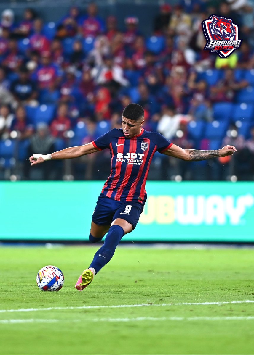 harimauselatanj's tweet image. Half time
 
JDT 5 - 0 KELANTAN DARUL NAIM
⚽️ Bergshowww 8',20',25',27'37'

#LigaSuper
#JDTvKDN