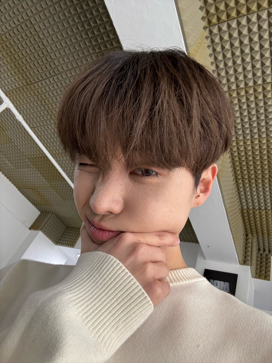 jaynleeeee's tweet photo. ones that didn’t make it to my insta feed…

A컷에 밀려 인스타에 못 올라간 사진들!! https://t.co/A5Z6t2ZPxc