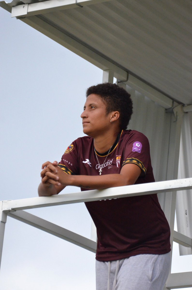 𝙉𝙚𝙞𝙡𝙮 𝙖𝙝𝙤𝙧𝙖 𝙚𝙨 #MásGranate 🆕🇱🇻🏠
📸
¡Vamos, Carabobo! ⚔️

#CaraboboEsGranate