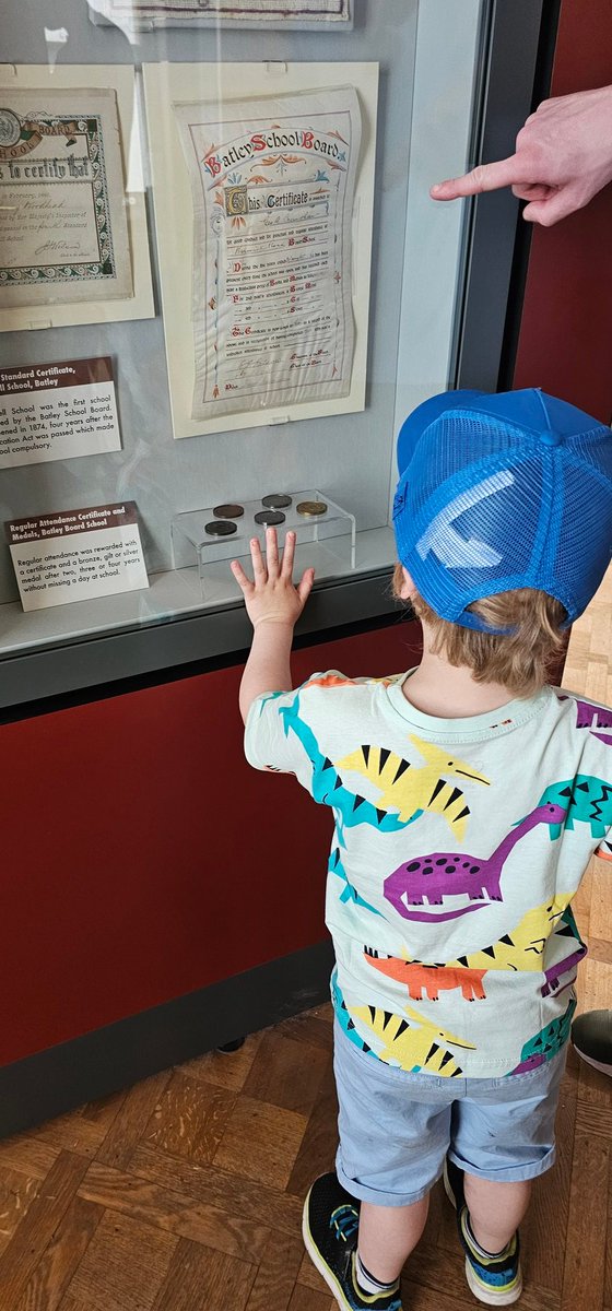 rayvanisawesome's tweet photo. Over the holidays whilst his sister was at clubs, Isaac went to Bagshaw Museum to learn about the past @GCARec https://t.co/WuNJpRe6CL