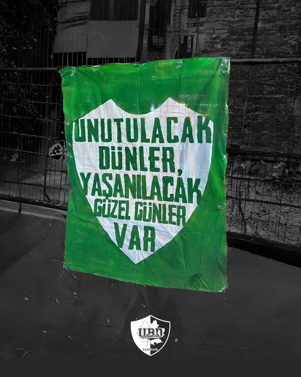 6 yıl önce Süper Lig’e veda ederken bu sözlerle yola çıkmıştık. O gün dökülen gözyaşlarıyla, yıllar önce yaptığımız pankartın anlamı bugün daha büyük. Bu şehrin tek umudu sensin.

Pazar günü Balıkesir’de görüşmek üzere.