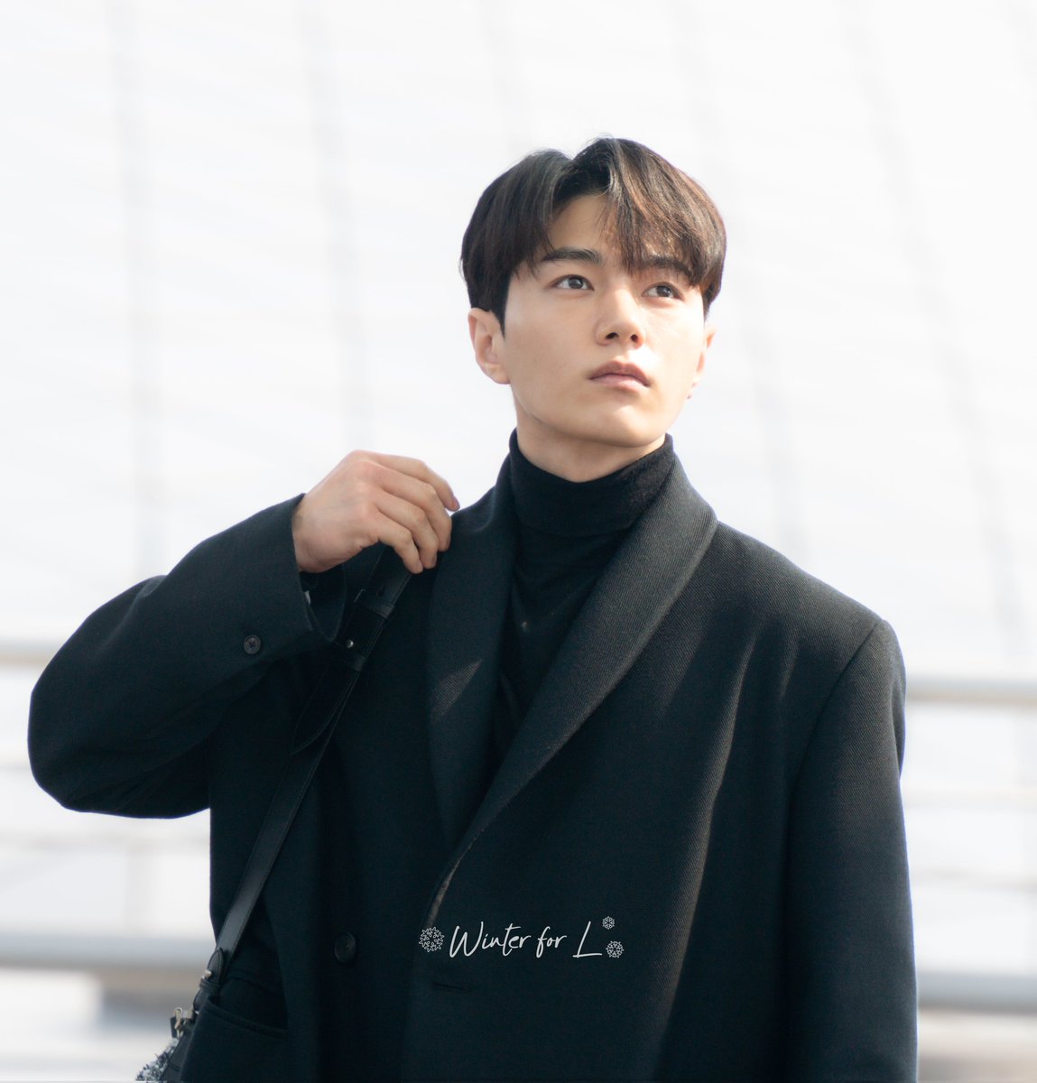 WinterforL's tweet photo. 25.02.28 ICN 명수 출국 

૮꒰✮  ̫✮꒱ა 

#김명수 #KIMMYUNGSOO #キムミョンス #엘 #L #金明洙 https://t.co/BuvvoiPa7k