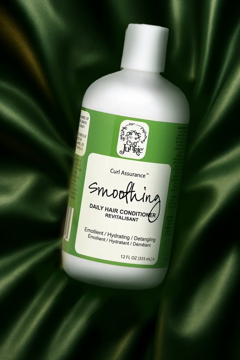 curljunkie's tweet photo. ✨Say goodbye to frizz and hello to silky-smooth strands✨
Our  Smoothing Conditioner is your daily haircare hero—packed with Shea  Butter, Rosehip Seed Oil, and Palm Oil to deeply nourish and discourage  frizz before it starts. 🌿💧

Good hair days start here. 💛 
#FrizzFree https://t.co/TrqGPPpV1t