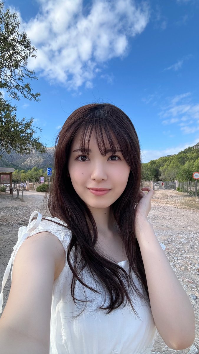 オフショット公開🤍 あやめさんのセルフィーをおすそ分け📸 #筒井