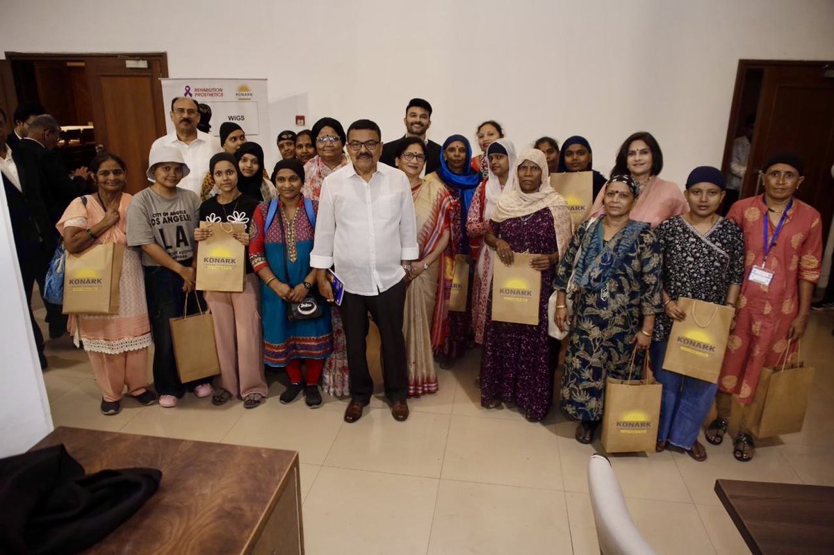 Sniti Mishra (@snitimishra) on Twitter photo It’s a wonderful feeling attending the celebration of 7th Konark Maitri Diwas organised by Konark Cancer Foundation at Nehru Centre, Mumbai on 7th April. I am extremely thankful to honourable <a href="/ArupPatnaikOMP/">Arup Patnaik</a> Sir for making me a part of this event every year🙏 It’s a wonderful feeling attending the celebration of 7th Konark Maitri Diwas organised by Konark Cancer Foundation at Nehru Centre, Mumbai on 7th April. I am extremely thankful to honourable <a href="/ArupPatnaikOMP/">Arup Patnaik</a> Sir for making me a part of this event every year🙏