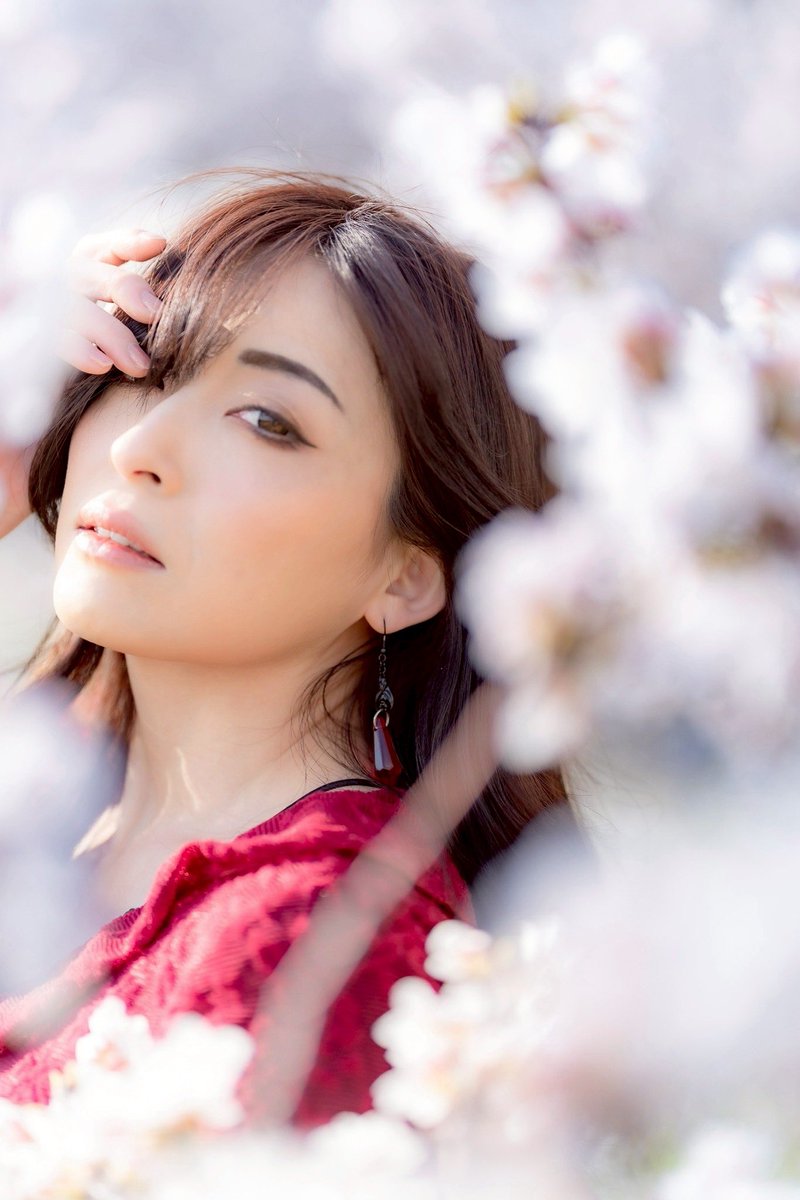ahcrea1002photo's tweet photo. model:Arly さん( @arly0401 )
#Arly #Arly_ph #ありぽ
#桜 #桜ポートレート
Sony α7Ⅲ + SIGMA 85mm F1.4 DG DN
.
もともとあゆに似ているarlyさんがあゆに似せたメイクしてくれた
ありがとうございました😊癒しです💕 https://t.co/utwO8BTF9a