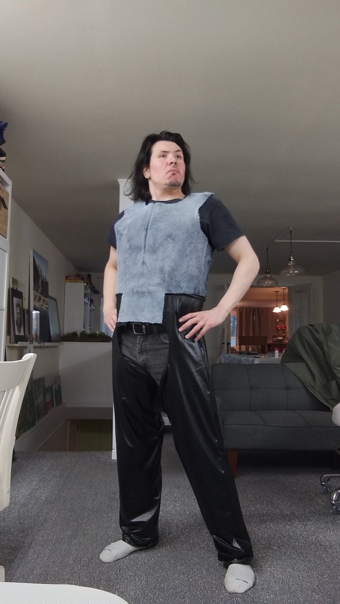 OTSDerpy's tweet photo. First layer of Goblin Slayer done. About... Eh, a LOT more to go. Working on the Vest and leather arms. https://t.co/UsK1a5E0iY