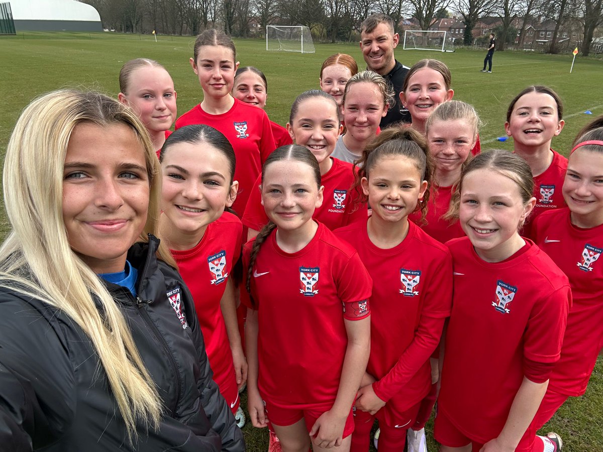 YorkCityLFC's tweet photo. Another busy weekend for our Talent Academy! 🙌

Our U12's were in action against Hawkes 360, with Lydia Cutter named Player of the Match! 

The U16's were also in action and picked up a great result over Doncaster Belles, Annie Mindenhall chosen as Player of the Match 💪 https://t.co/GVpPlGS6Kf