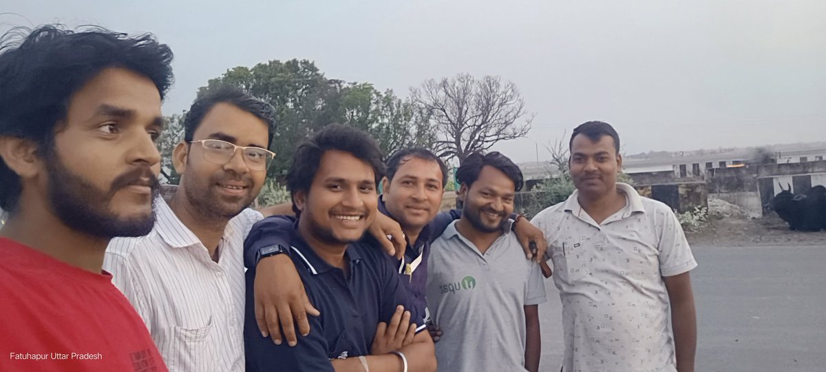 AmitBaba1437's tweet photo. Dosto Ke Sath Kuch Khas Lamhe 😍😊
#pics #photography #photooftheday https://t.co/92Zctd5jSR