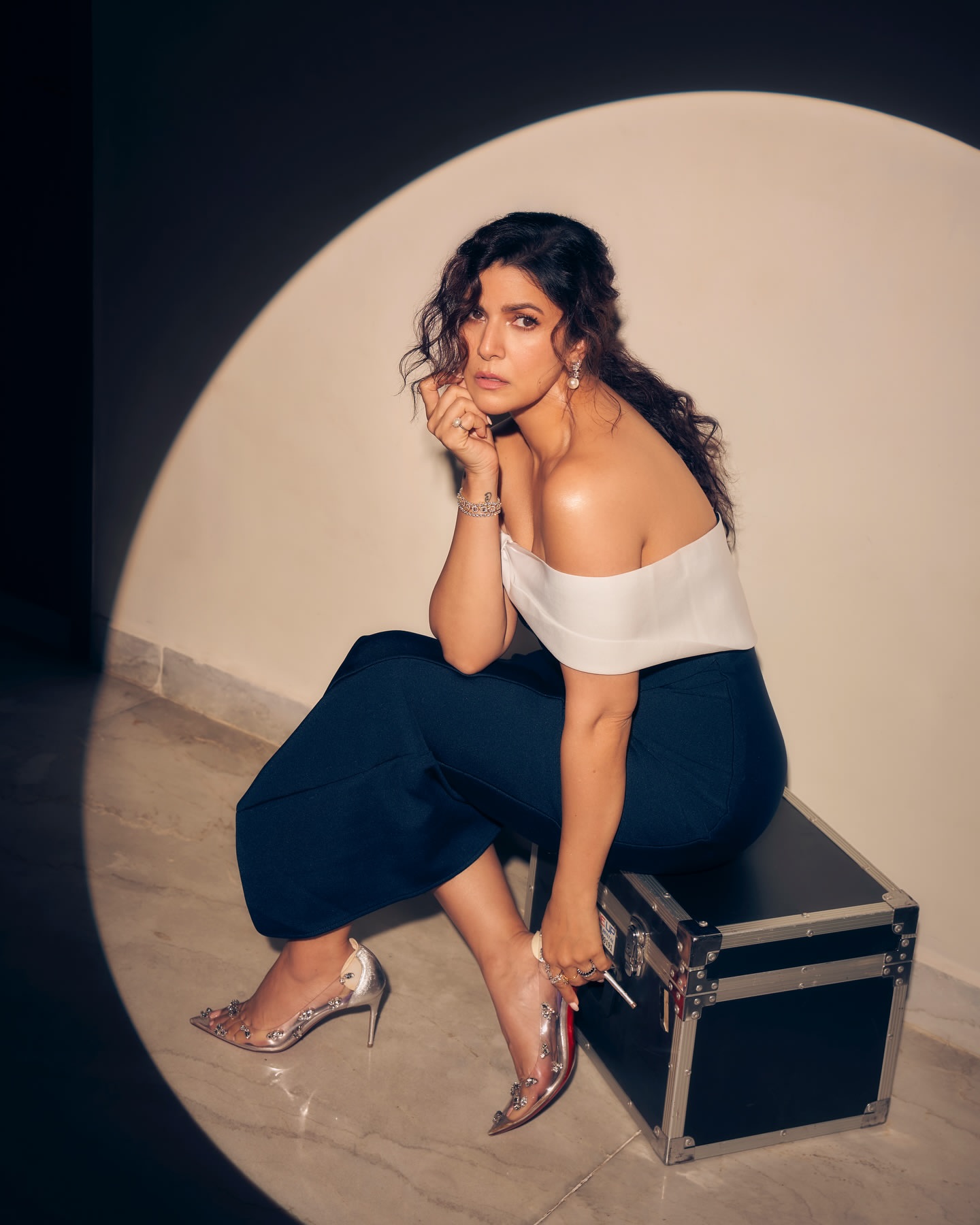 GoLUQ56WEAATuQq?format=jpg&name=large