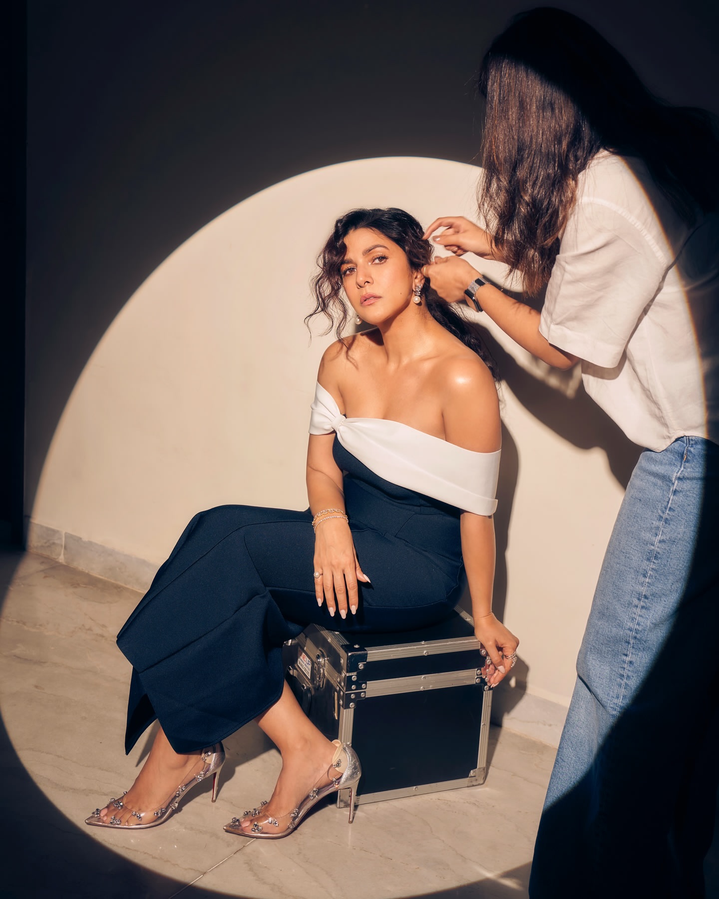 GoLURsdWEAAc0dP?format=jpg&name=large