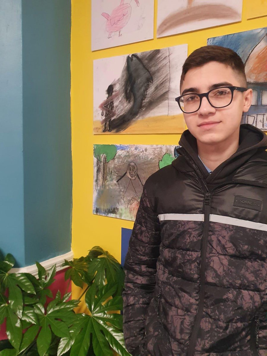 CBS_Enniscorthy's tweet photo. Creative Journeys at Y21
Our boys visited the Y21 studio today to see their artwork on display after weeks of working with the amazing artist Mirona. Big thanks to her and the STAR programme for the goody bags+unforgettable experience!
#WeCare #StudentCreativity #STARProgramme https://t.co/3mTtwx0r0t