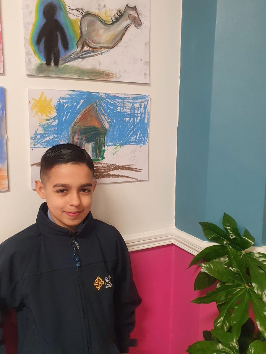 CBS_Enniscorthy's tweet photo. Creative Journeys at Y21
Our boys visited the Y21 studio today to see their artwork on display after weeks of working with the amazing artist Mirona. Big thanks to her and the STAR programme for the goody bags+unforgettable experience!
#WeCare #StudentCreativity #STARProgramme https://t.co/3mTtwx0r0t