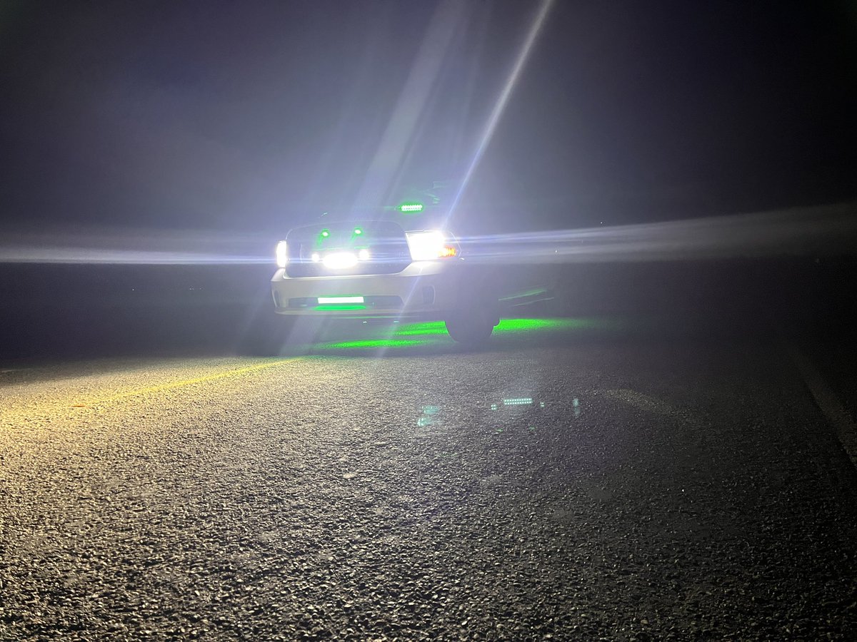 Tonkaty_91's tweet photo. I just keep adding lights! #ram #canadianram #truenorthrams https://t.co/tMSXYxObaO