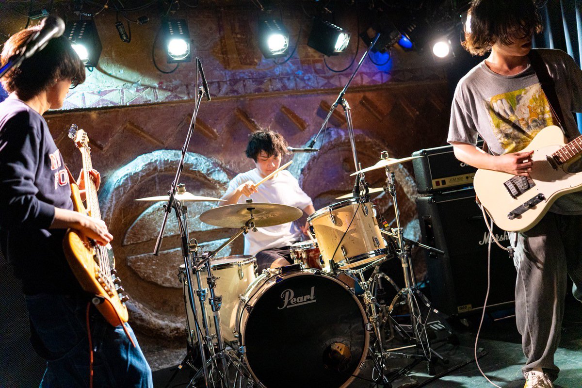 oddfilms_jp's tweet photo. 2025/4/9 吉祥寺曼荼羅でのライブを以って、ODDFILMSはライブ活動休止期間に入りました！

しばらくは音源やMVで会いに行きます。
今までありがとうございました、そしてこれからもよろしくお願いします🔥 https://t.co/x31jadXSFX