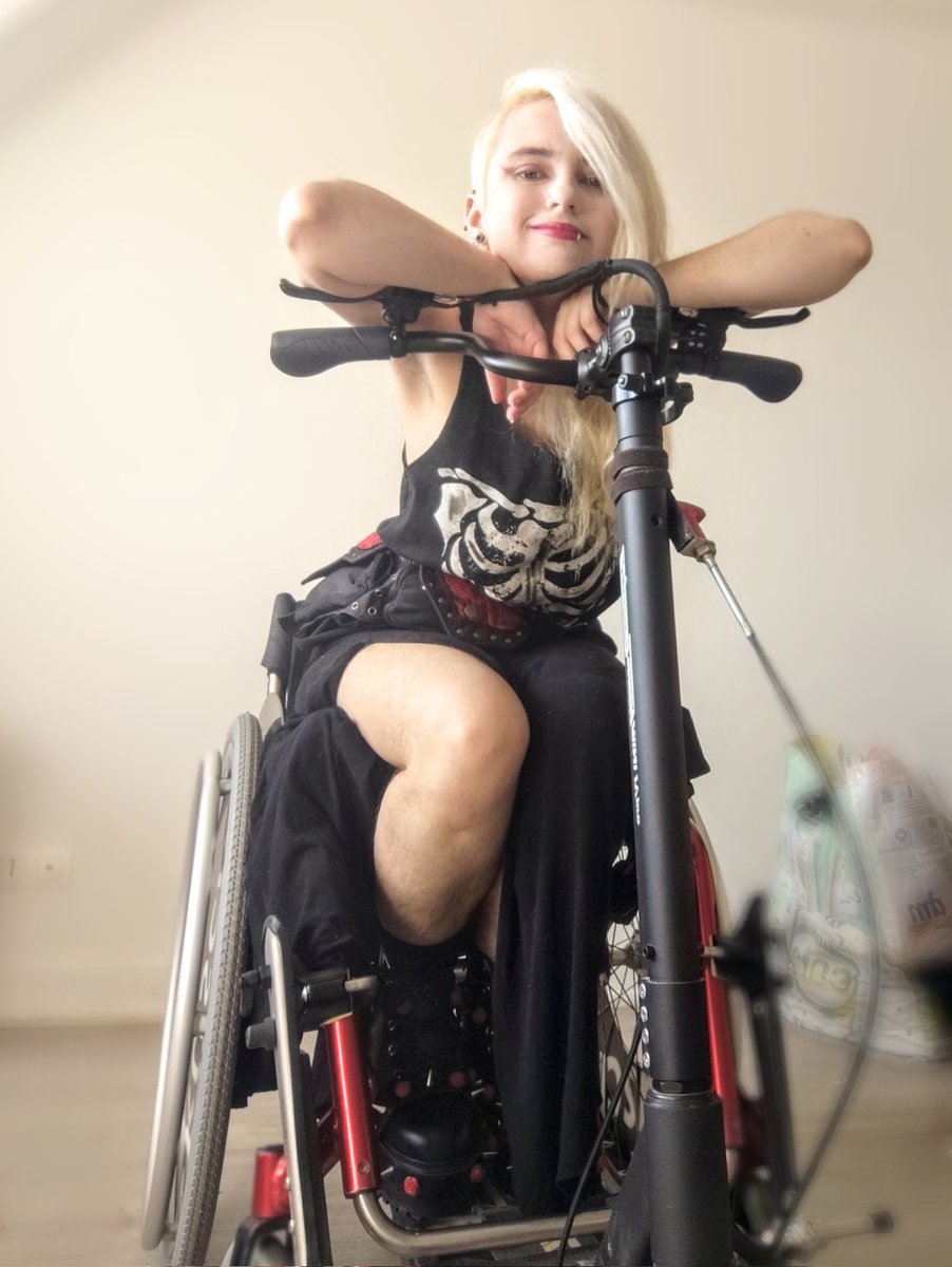 Alien ♠️ Gardienne des patounes ❤️ tweet media