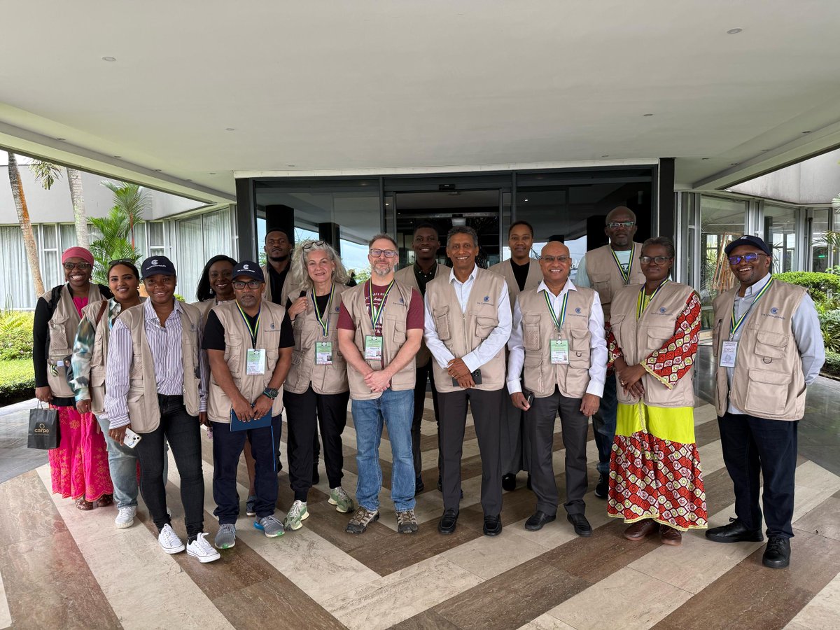 The #Commonwealth Observer Group have deployed in small teams across #Gabon to observe arrangements for the April 12 polls, engage with stakeholders and meet local people.

🔗 Flickr: bit.ly/42iPWr2

#CommonwealthElections 🗳️