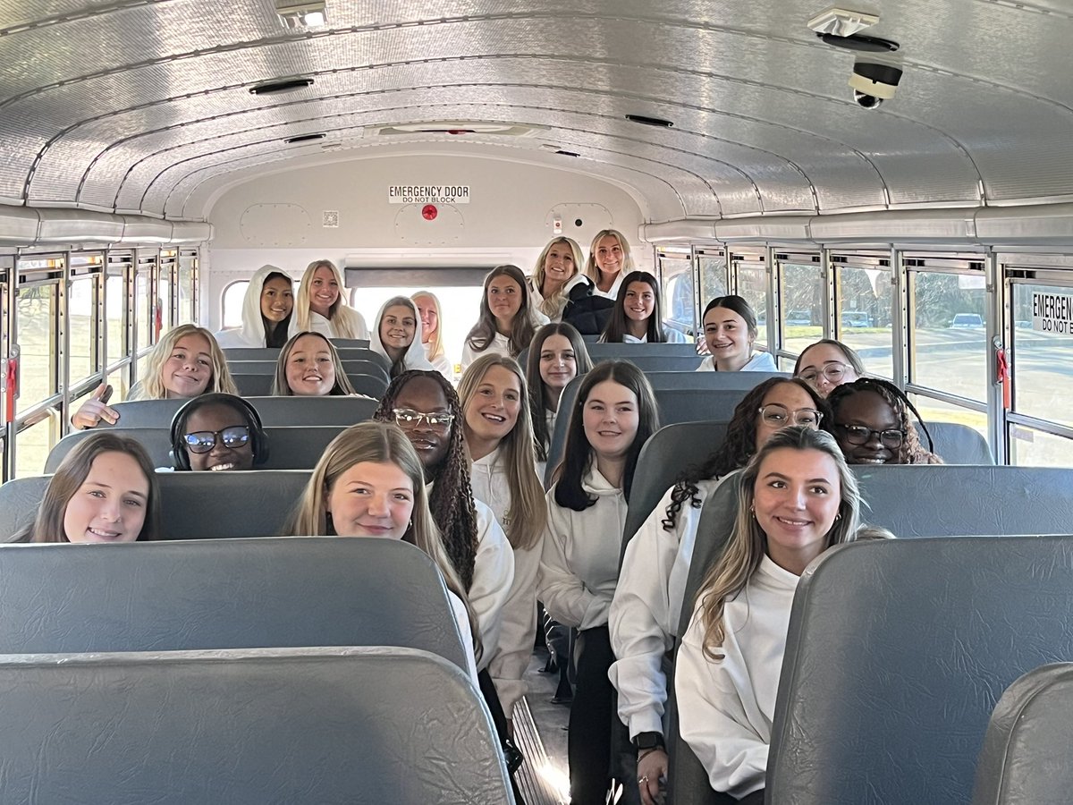 WHRHS School Counseling tweet media