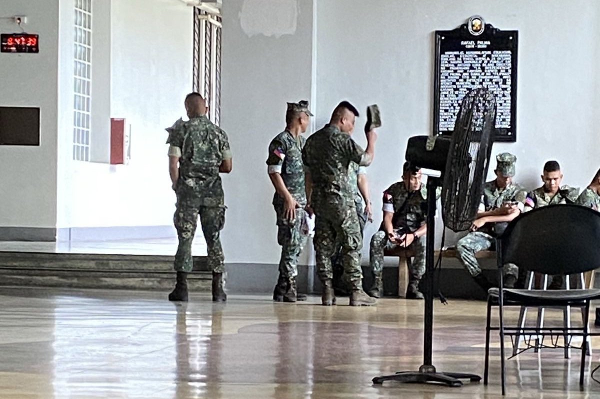 TheKejOfGlory's tweet photo. FEB 2025 APR 2025
WALANG PATRIOTIKO SA MENSENARYONG HUKBO, HINDING-HINDI EHEMPLO SA MGA ISKO!
#LabanKabataan
#DefendAcademicFreedom
#NoToCampusMilitarization
#DefendUP https://t.co/yGPbyhaW5v
