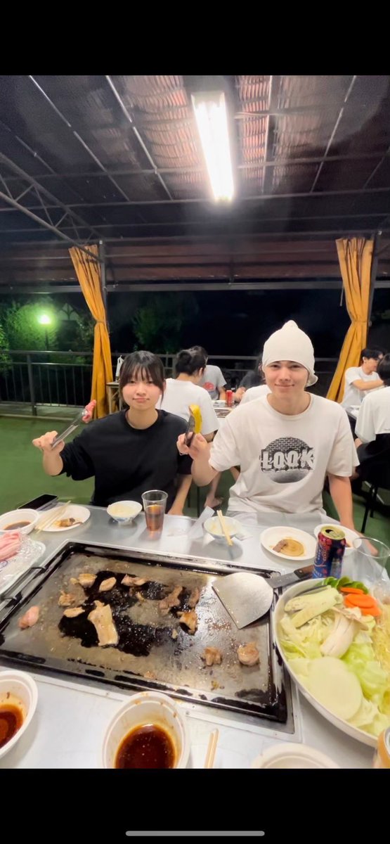 muskate_2's tweet photo. 7月から9月は夏合宿や秋大会がメインの時期です❕✨️
夏合宿は8月or9月に行われ、部員同��の仲が深まるイベントです- ̗̀🤝 ̖́-夏合宿では大会に向けて実力を高めるために全力で練習に励んでいます❤️‍🔥✊🏻

#春から武蔵 #武蔵大学  #アイスホッケー https://t.co/cqtng4p032
