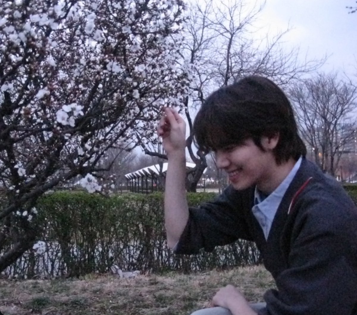 0917thinker's tweet photo. what a cutie 🥰🥰

#MINHEE #강민희 #민희 #크래비티 #CRAVITY https://t.co/qOS9zxOh6g