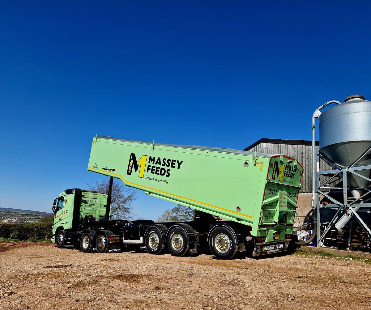 ☀️ Sunny Days Ahead! ☀️

Just a quick reminder — next week is a 4-day week due to the Easter weekend!

If you’ll need a delivery before or after Easter, give us a call to get it booked in early! 📞

// 📸 Pete Bayley 

#masseyfeeds