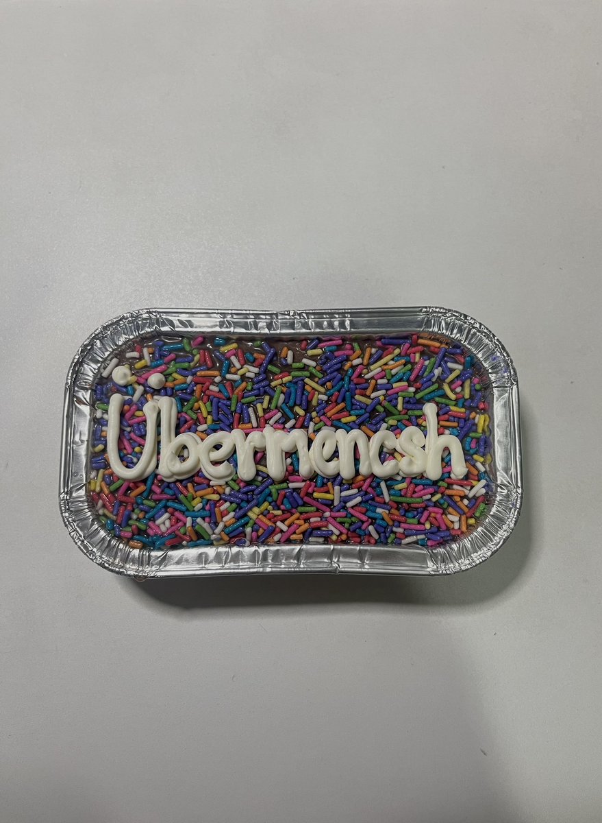 everythingpkj's tweet photo. กิน baby cake อร่อยขึ้นล้าน% 😍🔥#ubermensch #GDRAGON2025 #GDRAGON_ÜBERMENSCH #babycake https://t.co/PpII2PMIhF