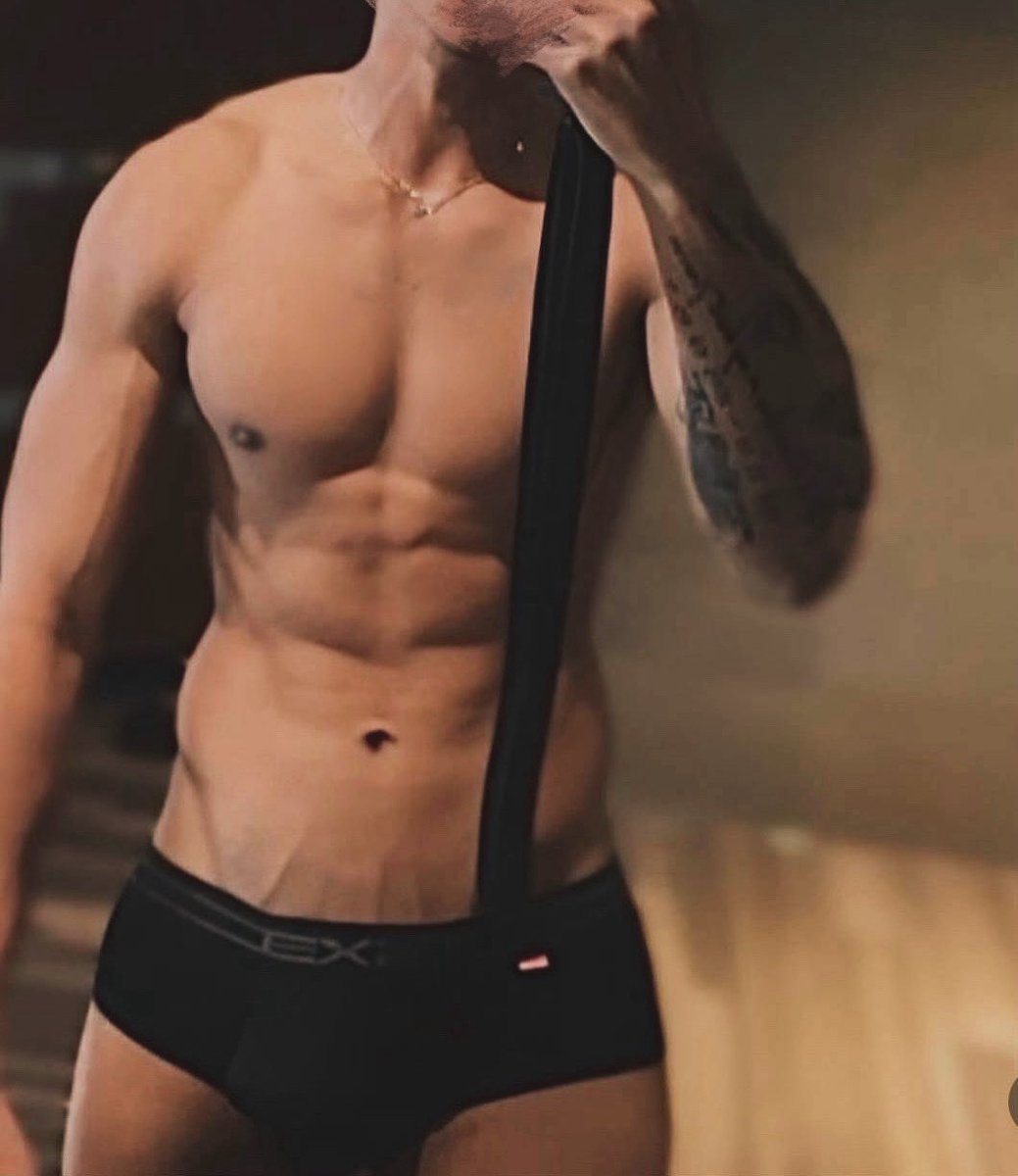 這兩天的來客量就像股市一樣～

明天該開始回升了吧？🥹

該回來了吧？😭。