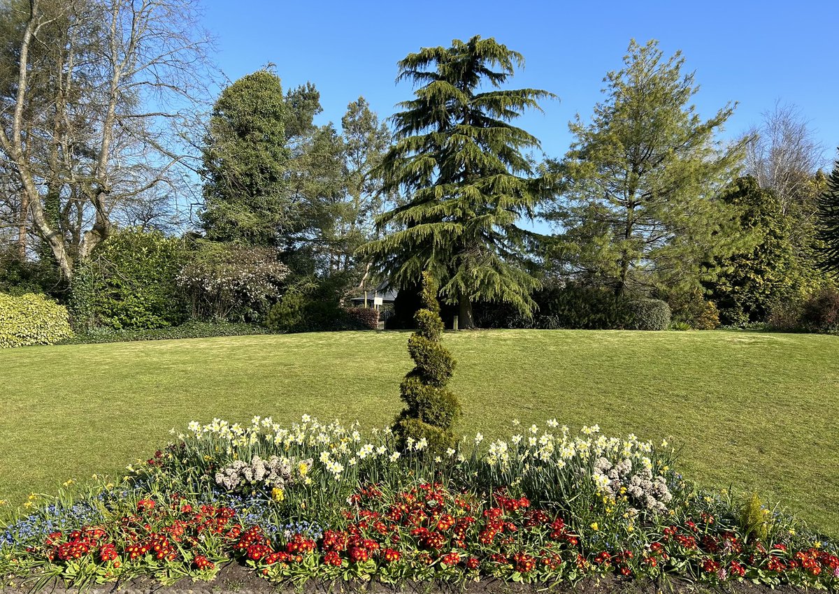 Tree planting with L2 Apprentices today in the beautiful Alexandra Park <a href="/OldhamCollege/">Oldham College</a> <a href="/OldhamCouncil/">Oldham Council</a> <a href="/LantraUK/">Lantra</a>